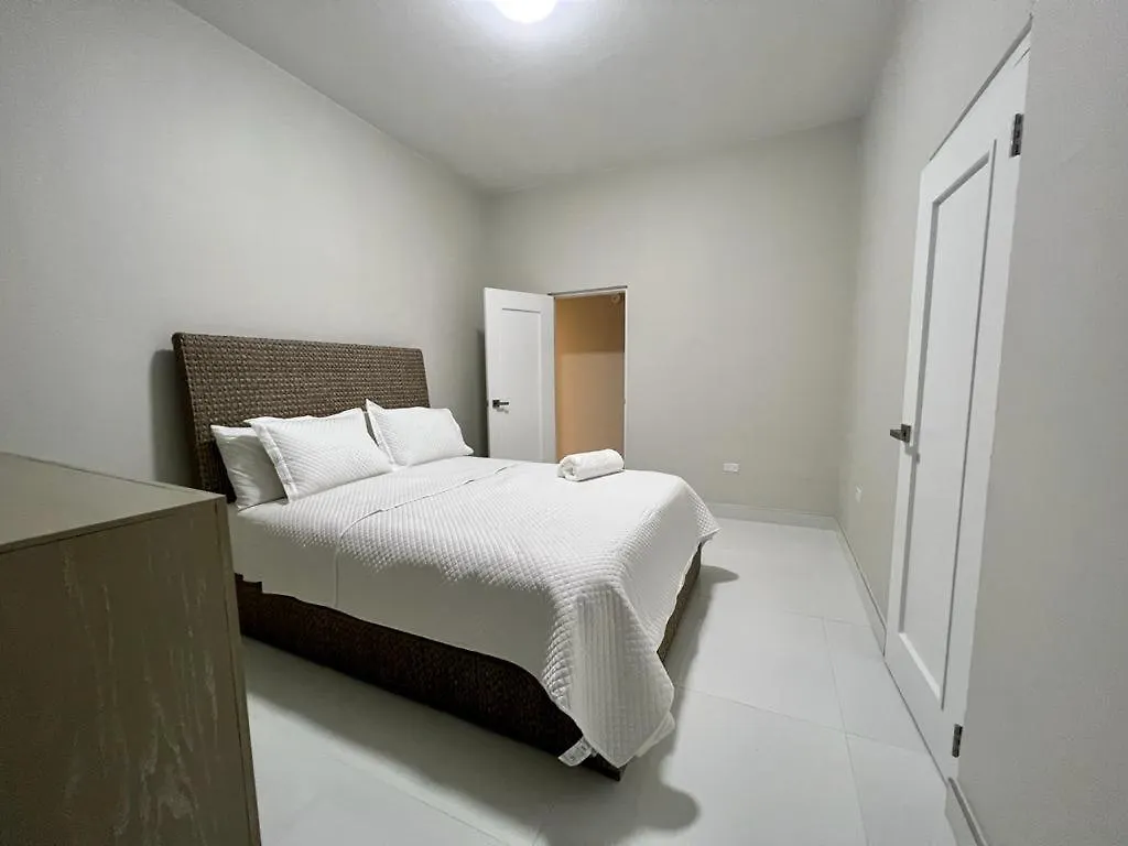 Stunning 3-Br Apt In Condado 산후안