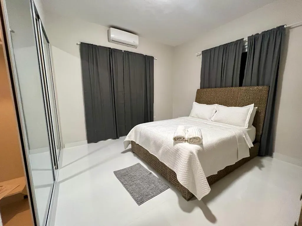 Stunning 3-Br Apt In Condado San Juan 0*,  Portoriko